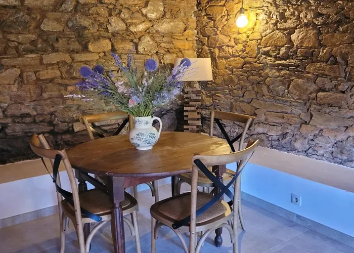 Semesterbostad A Casuccia - Maison Traditionnelle Corse Avec Piscine Privee
