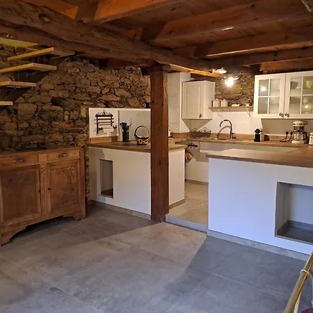 A Casuccia - Maison Traditionnelle Corse Avec Piscine Privee San-Nicolao