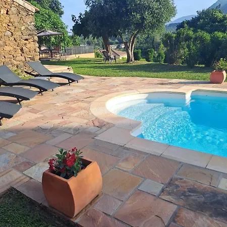 A Casuccia - Maison Traditionnelle Corse Avec Piscine Privee Holiday home