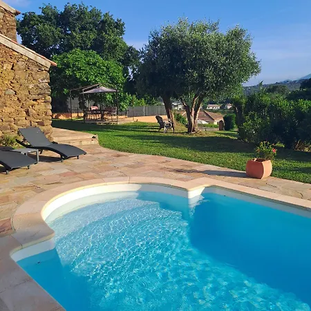 A Casuccia - Maison Traditionnelle Corse Avec Piscine Privee