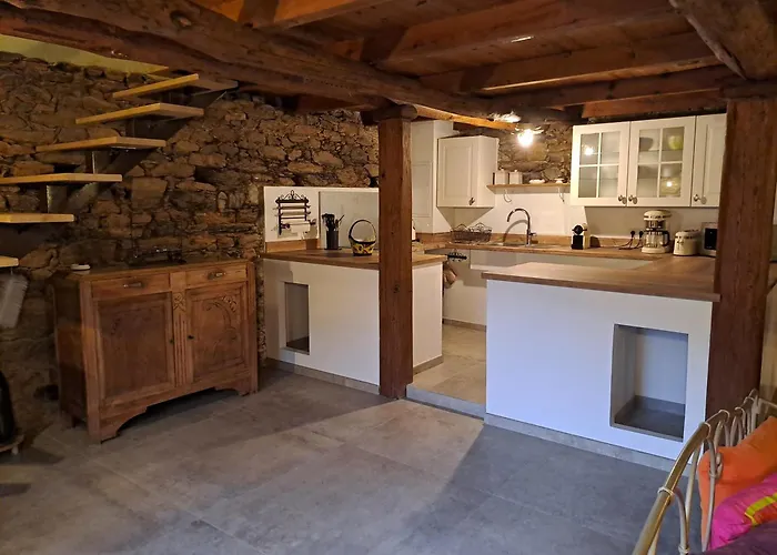 A Casuccia - Maison Traditionnelle Corse Avec Piscine Privee San-Nicolao