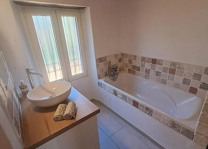 A Casuccia - Maison Traditionnelle Corse Avec Piscine Privee Сasa de vacaciones San-Nicolao